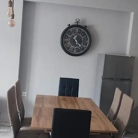 узунови леик Appartement *