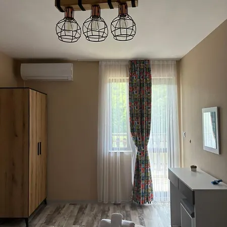 узунови леик