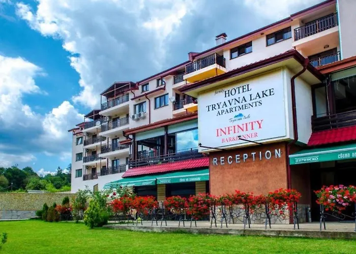 узунови леик * Triawna