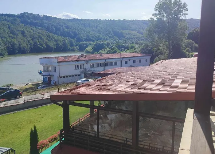 Apartament узунови леик Triawna